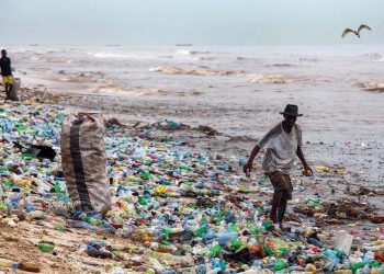 plastic pollution Africa tourism