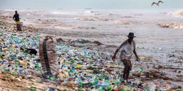 plastic pollution Africa tourism